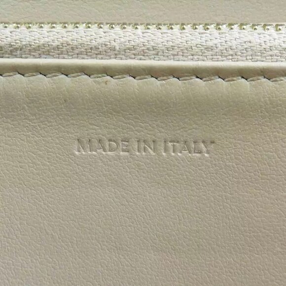 Auth CELINE Zip Around Long Wallet Gold Leather/Goldtone - Picture 4 of 15